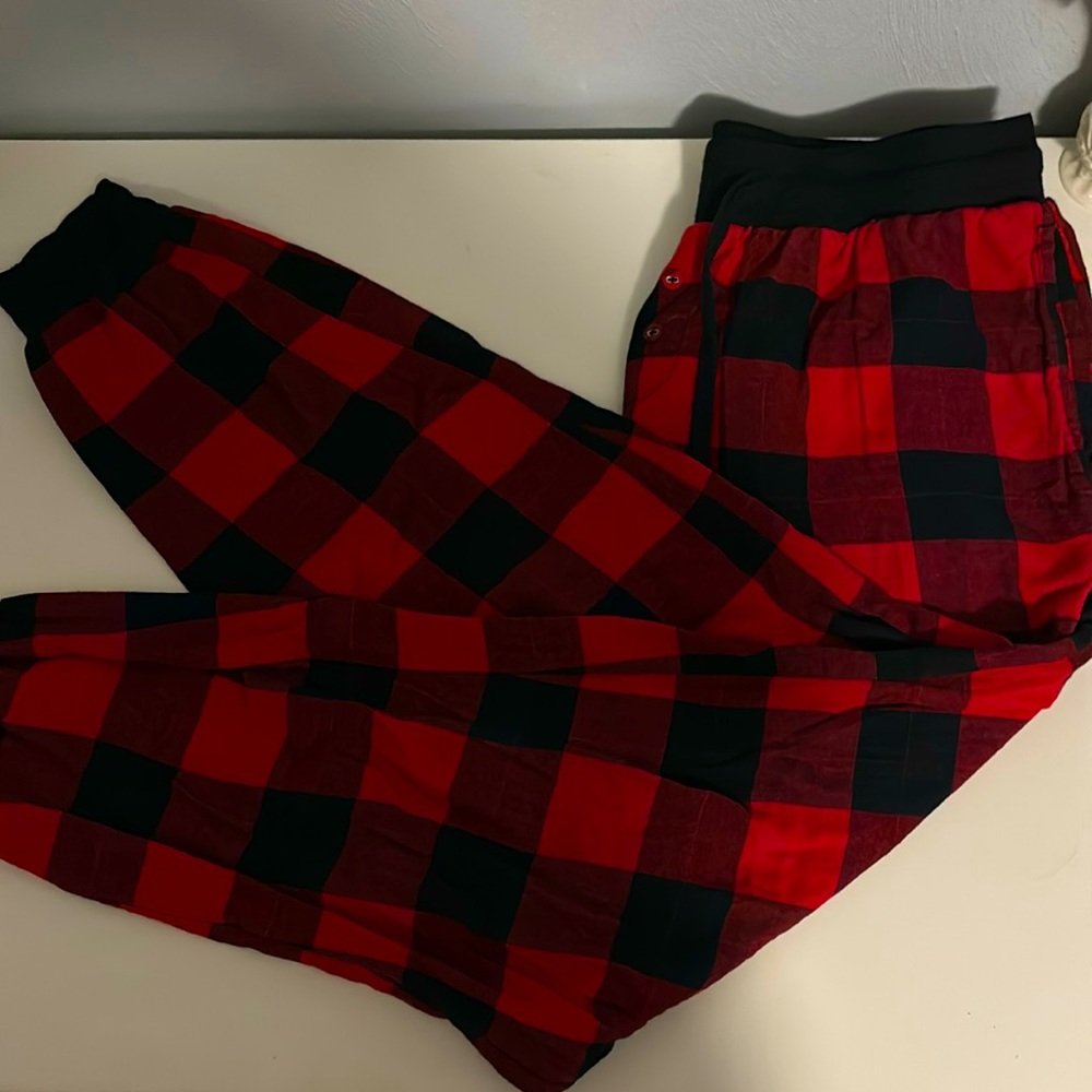 red and black plaid pajama pants